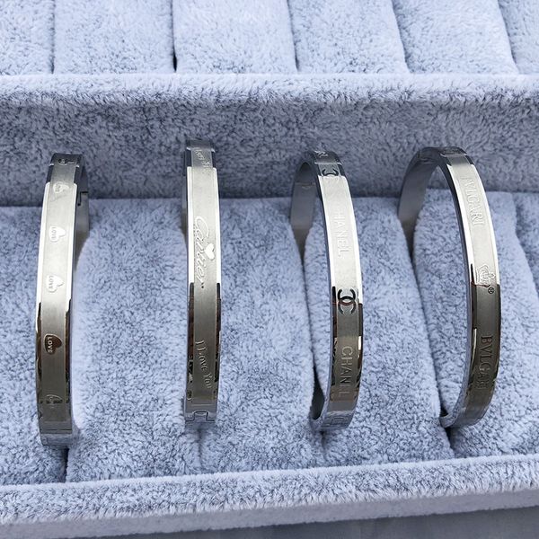 

2020 present gifts luxury fine inspiral white gold plate spot stainless steel titanium steel couple cubic diamond five-generation bracelet, Black