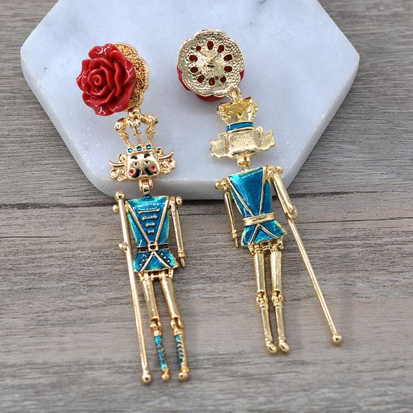 

3 colors new fashion baroque vintage king doll earrings retro metal personality earrings handmade popular fashion jewelry, Silver