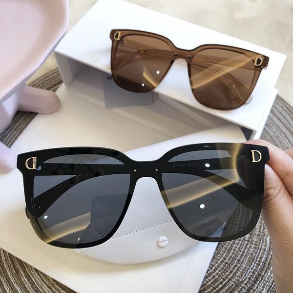 

sunglasses ms women polarized 2021 decoration classic eyewear female original brand designer sun glasses fashion uv400, White;black
