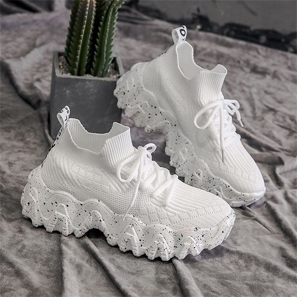 

sneakers women shoes super light chunky dad shoes women wave bottom platform footwear height increasing leisure female trainers lj200812, Black