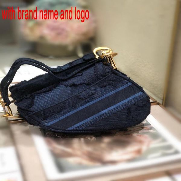 

pockets made new by italian designers hand-woven and stitched canvas can be used as a chest bag very practical ahvn0 6591