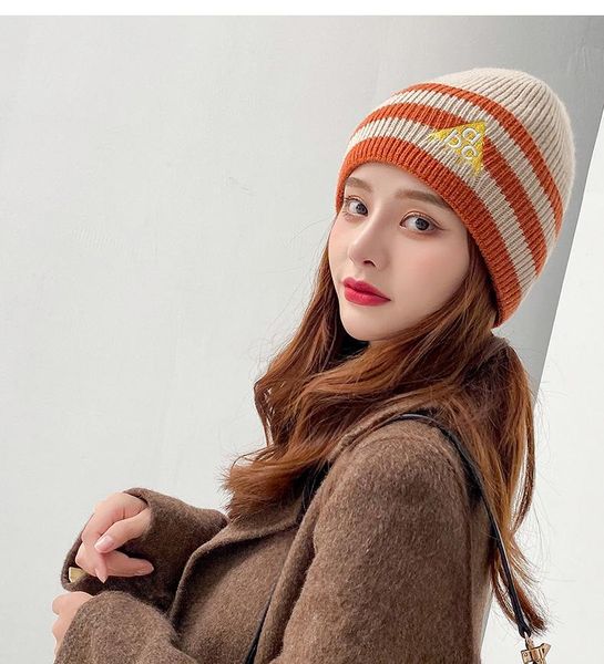 

beanie/skull caps embroidered hat cashmere knitting female qiu dong the day outdoor travel warm wool course, Blue;gray