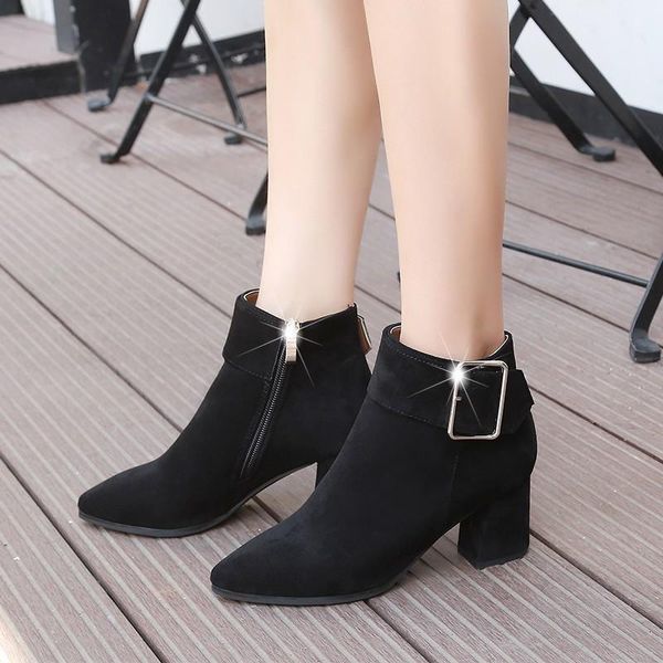 

boots belt buckle pointed thick heel non-slip short women 2021 autumn and winter all-match, Black