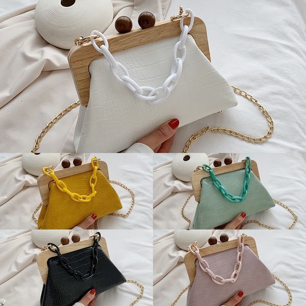 

v8p6r high-end french niche package postman packagebag clip postman women's 2020 clip fashion online red shoulder portable messenger ne