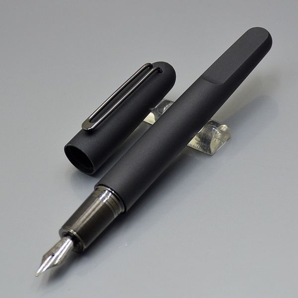 

black magnetic fountain pen business office stationery classic m nib calligraphy ink pen for birthday gift