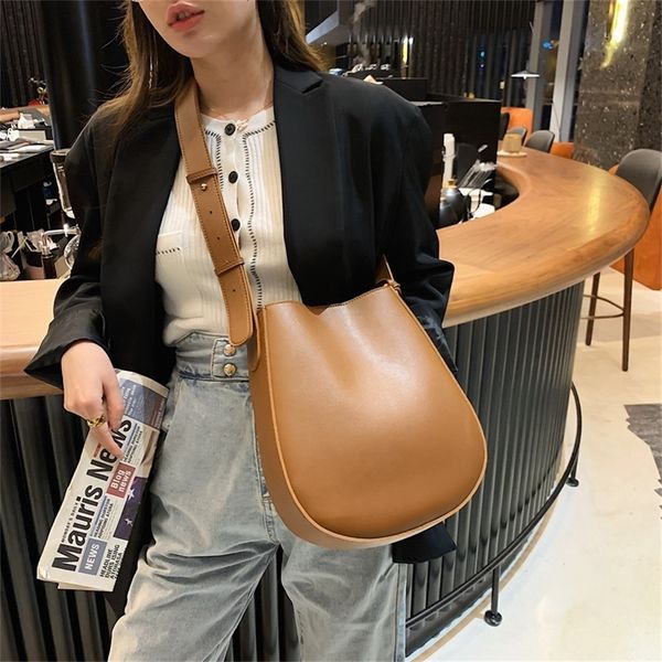 

new solid color women shoulder bag high capacity bucket crossbody bags for women casual commuting large women's bag shopper 2020