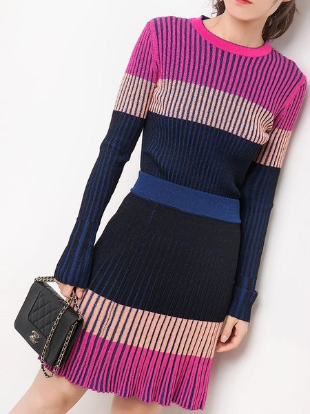 

miracle europe and the united states sense of collision color concave convex stripe trim sweater + high waist a pendulum skirt, Black;gray