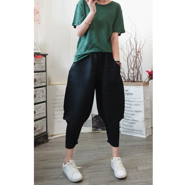 

women loose plus size bottoms casual pants, Black;white