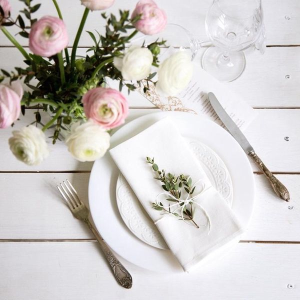 12pcs branco algodão tecido guardanapo de mesa de mesa guardanapos para casamento casamento 4 Tamanho disponível 20125