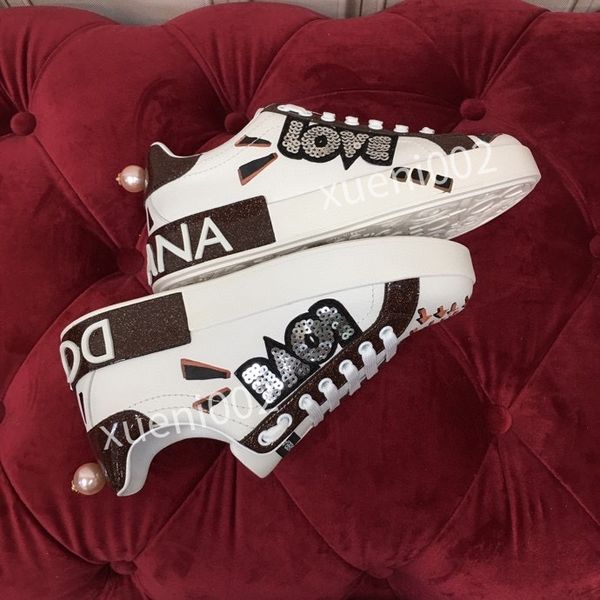 

new low casual shoes boots rhyton sneaker designer plaid pattern platform classic leather sports skateboarding shoes mens womens sneakers hc, Black