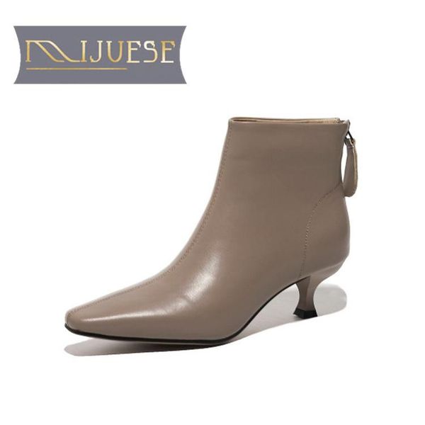 

mljuese 2021 women ankle boots cow leather winter short plush square toe zipper high heels female boots size 40, Black
