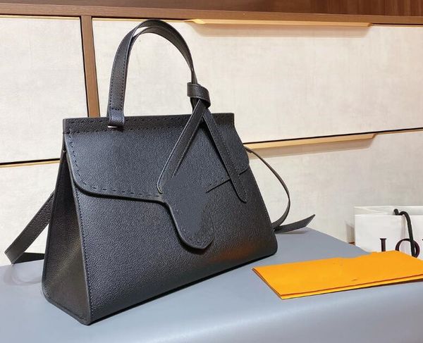 

2021 new luxury designer handbag fashion shoulder bags black portable bag classic messenger bags women leather bags purse k04