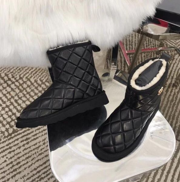 

2020new xmas gift luxury womens designer boots women boot snow boot lady white black ankle boots winter shoes warm padded boots