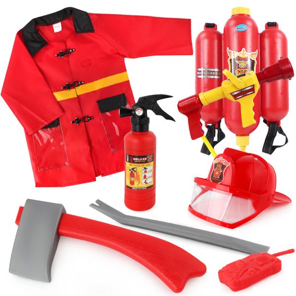 Bambini Simulazione Plastica Finta giocattolo Fireman Accessori Cosplay Set con ascia ed estintore per regalo per bambini LJ201009