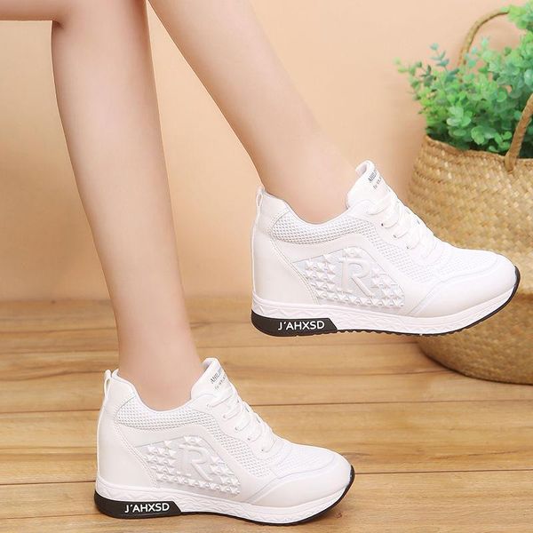 

show thin increased within the new spring and summer 2020 white shoe female han edition platform movement leisure shoes, Black