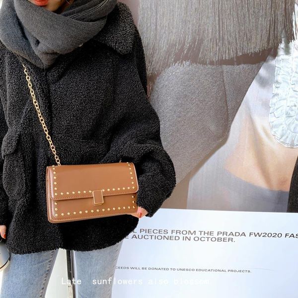 

cross body fashion rivet design women's flap shoulder bag 2021 spring summer pu crossbody messenger bags for woman shopping party