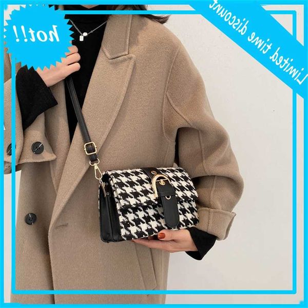 

autumn women's 2020 popular new korean versatile temperament satchel woven shoulder bag