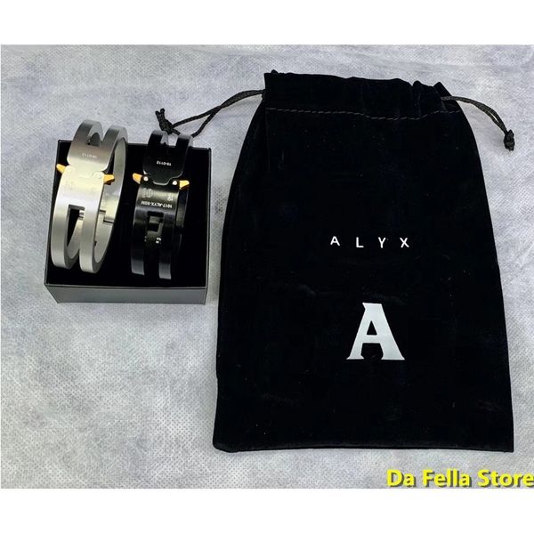 2020 Alyx Bangles Men Women Good Quality Hollow Metal 1017 Alyx 9SM Bangle 19-0112 pulseira de aço inoxidável Y1218