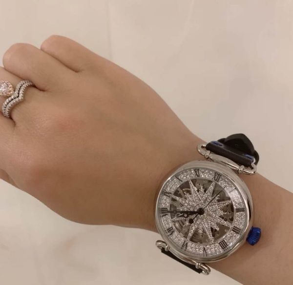 

urban women quartz watch with green dial analogue display and black leather strap water resistant fashion style, Slivery;brown