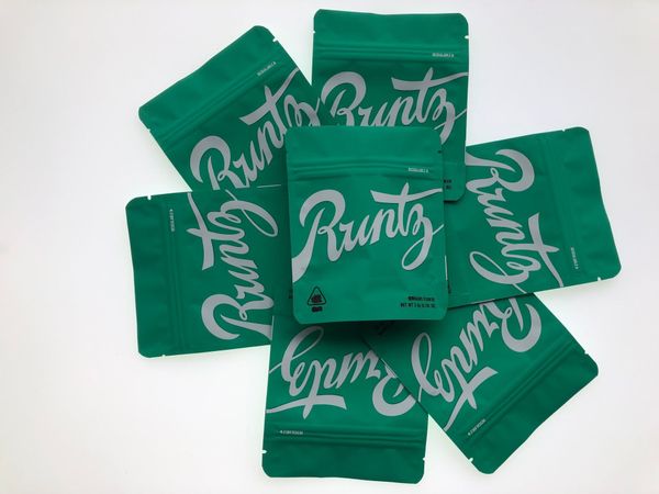 

stickers back label runtz 3.5gram california sf and empty 3.5g hologram bag matt mylar green bag bags 3.5g mylar bbydw bdesports