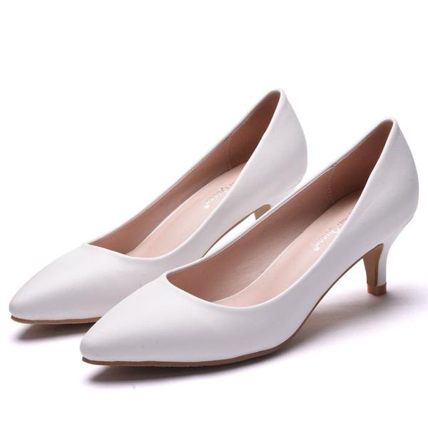 

2021 spring new fashion pointed toe shoes shallow mouth large size stiletto wedding shoes simple banquet dress women's, Black