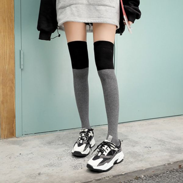 

1 pair autumn winter cotton knee women thigh high socks assorted colors patchwork slim overknee stockings, Black;white