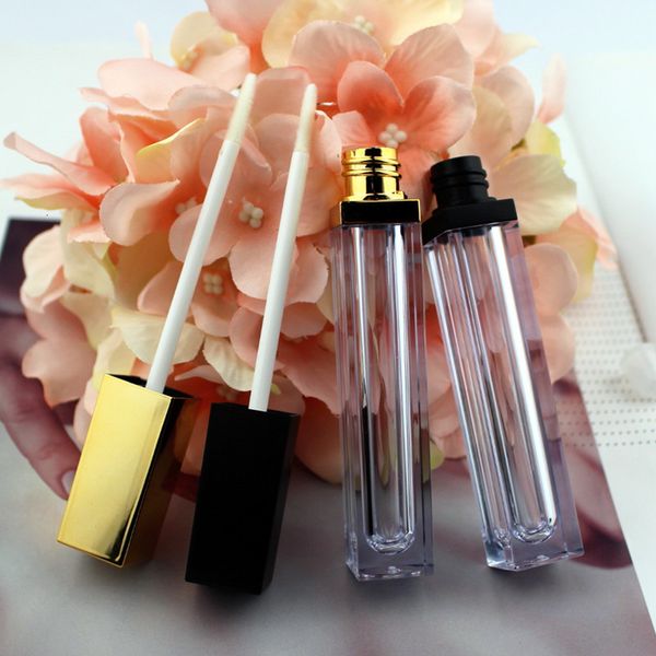 

a bottle of high grade acrylic lipstick, 10 30 / 50 you, 6 ml, cosmetic lip vacuum tube, refillable tubing, liquid lipstick storage