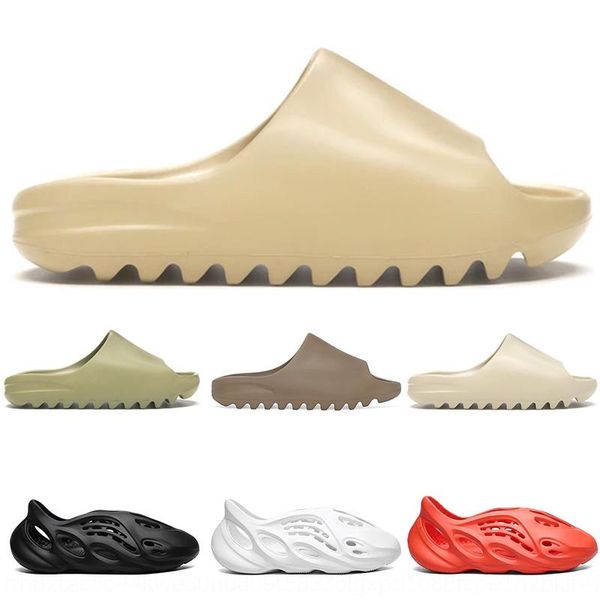 

haknb 2020 kanye slipper men women slide bone earth brown sports running shoes sports shoes desert sand slide resin mens trainer sandals run, Black