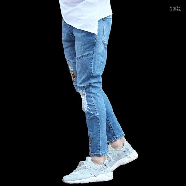 

casual 100% cotton men jeans with knee rips monkey embroidery blue denim new style good price wholesale offer trend 20211