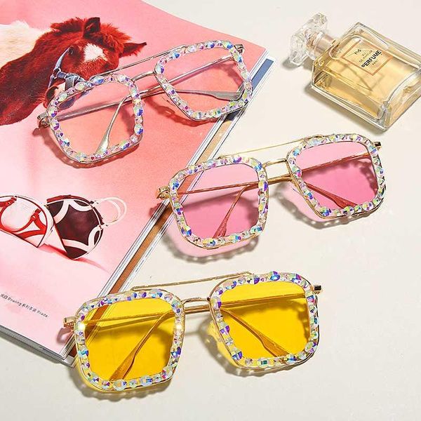 

Oversized Square Diamond Sunglasses Women 2020 Colorful Crystal Punk Sunglasses Ladies Eyewear Fashion Rhinestone okulary