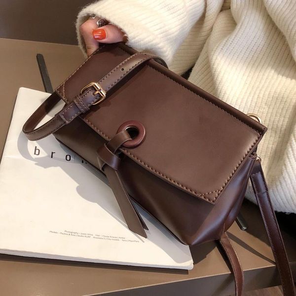 

bag for women hong kong style retro small bag female new korean version of the wild messenger simple fashion shoulder