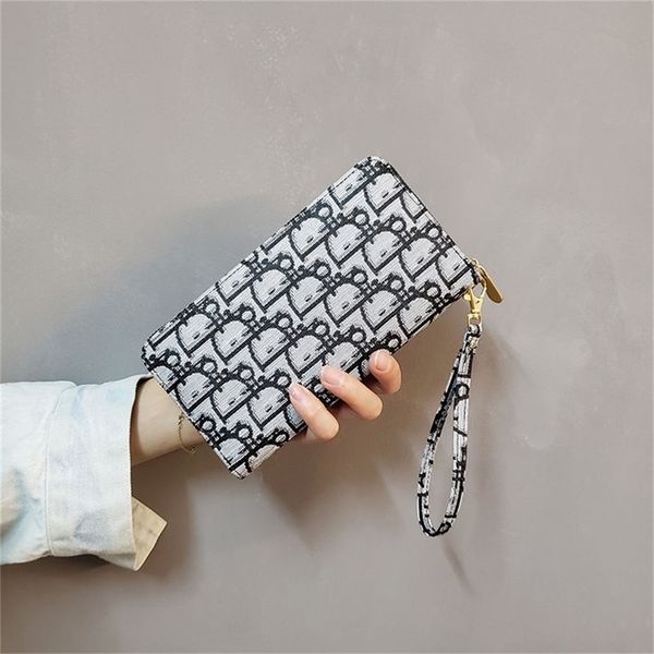 

outlet sale 80% off ins new wallet single zipper large capacity women's hand bag long zero fashion mobile phone card, Red;black