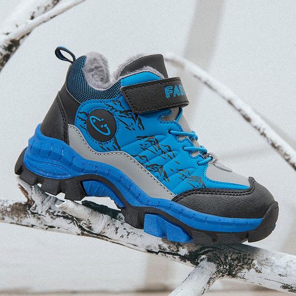

new winter with fur hiking shoes for boy anti slip kids rock climbing shoes leather big boys climbing boots brand kid sneakers