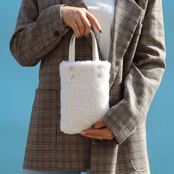 

shoulder bags plush bucket bag 2021 autumn and winter trendy handbags luxury crossbody for women