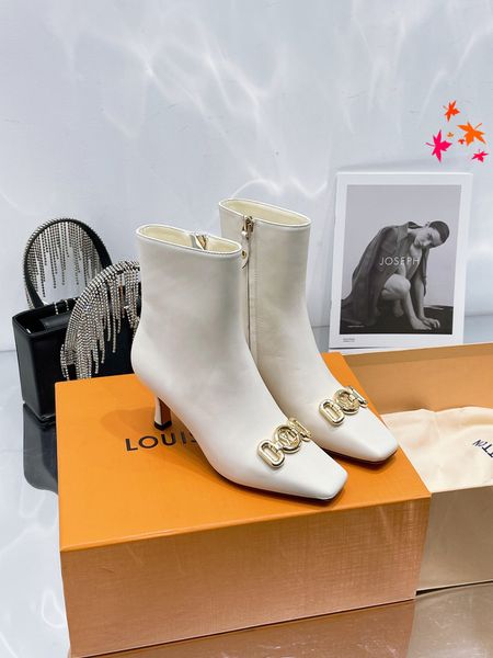 

winter 2022 fashion personality water drill snow boots women add fleece cotton shoes fur one comfortable and warm -k067, Black