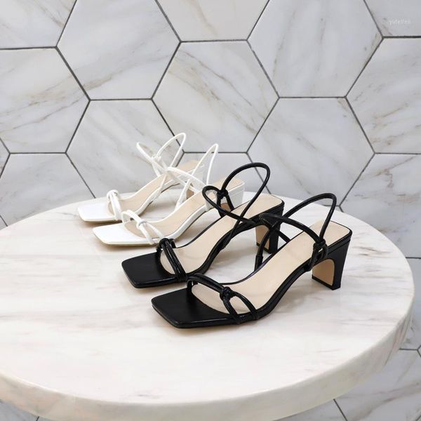 

2020 summer new designer two ways sandals brand square toe narrow band gladiator ladies sandalias popular cross band women shoes1, Black