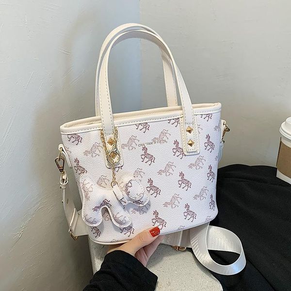 

все матча сумка сумки 2020 популярные новые моды печати bucket bag ins одного плеча многофункциональное