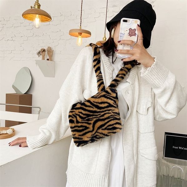 

autumn winter fashion shoulder bag female plush handbag totes animal pattern soft fluffy crossbody messenger pouch