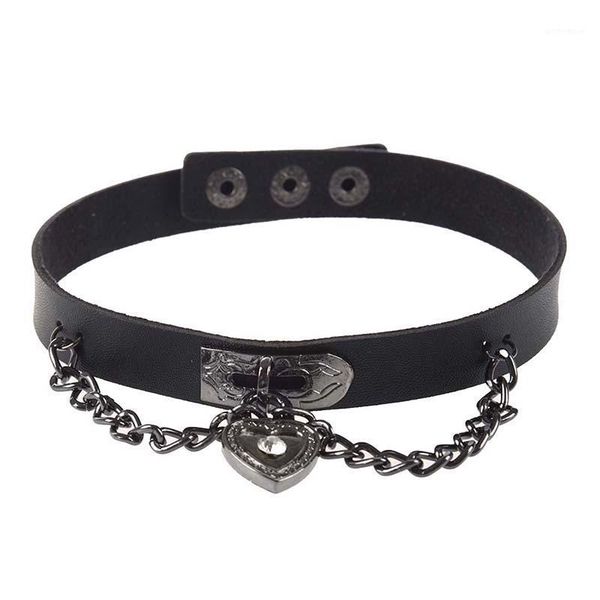 

dog collars & leashes leather heart pendant chain necklace gothic lolita punk choker black1