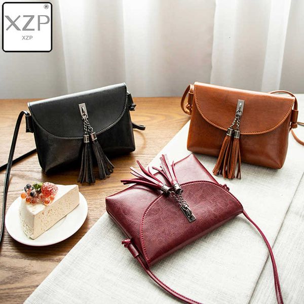 

xzp vintage leather female shoulder tassel women cross body 2019 fashion messenger bag small flap bags for lady, Red;black