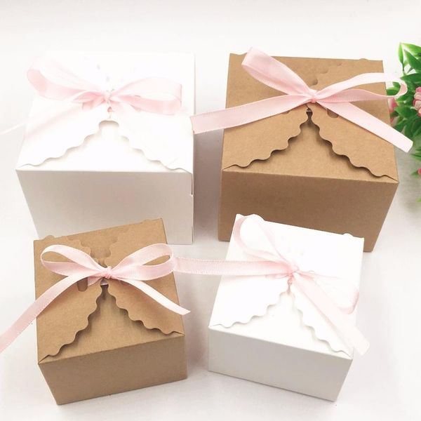 

30pcs/lot 9*9*6cm kraft paper square candy box wedding favors candy holder bags wedding party gift boxes with fre jllrlo