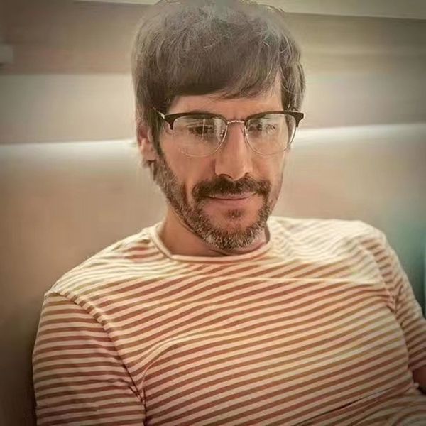 

new high-quality 0 413ok glasses frame for eye-brow plank+metal big-frame for prescription glasses 53-18-145 with orgil case, Black