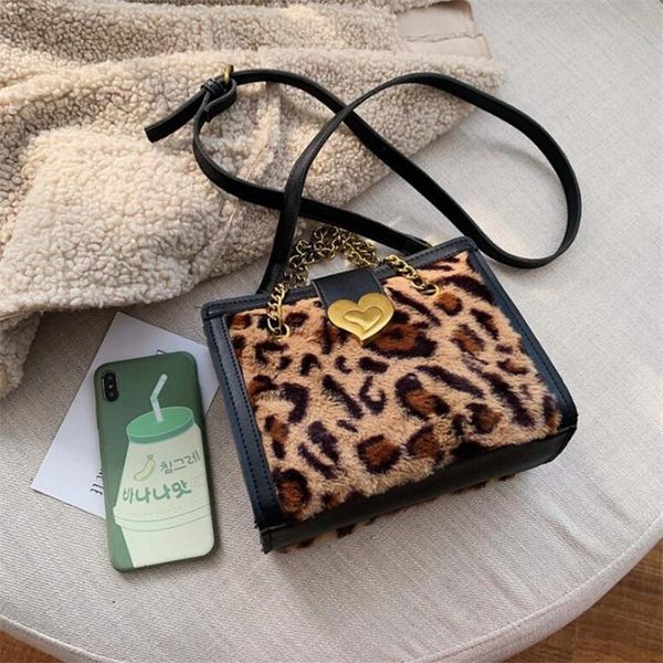 

2020 winter wool shoulder bags printed leopard cross body bags casual travel heart hasp tote drop shipping m604