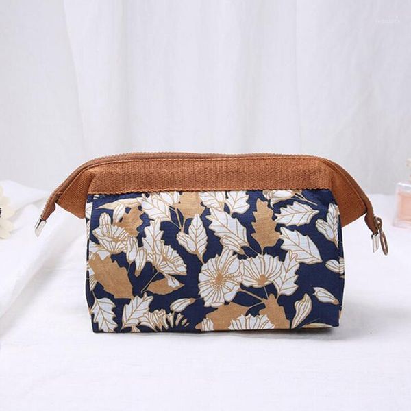 

new adults cosmetic bag quality men and women cosmetic bag portable multifunctional travel1