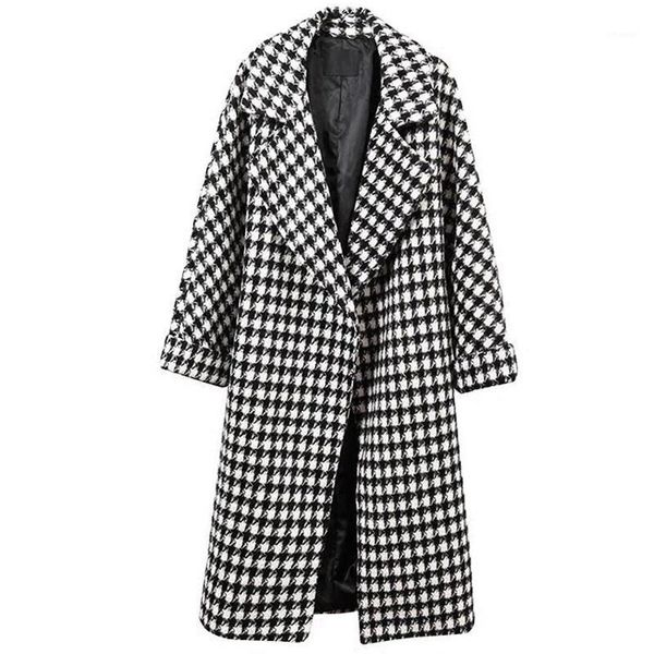 

hapedy plaid wool winter coat women thick warm black white retro casual long coat turn-down collar loose soft 2021 new overcoat1