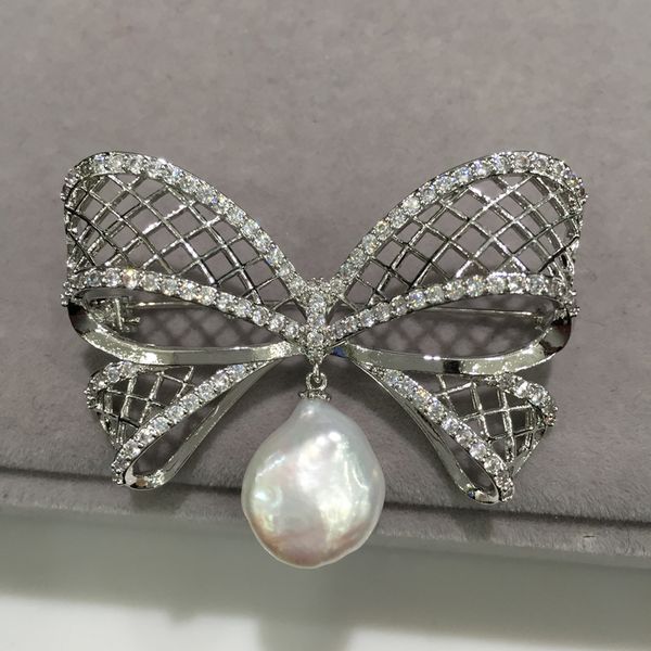 

baroque natural freshwater pearl brooch bowknot real pearl brooch pins fashion women jewelry 201009, Gray