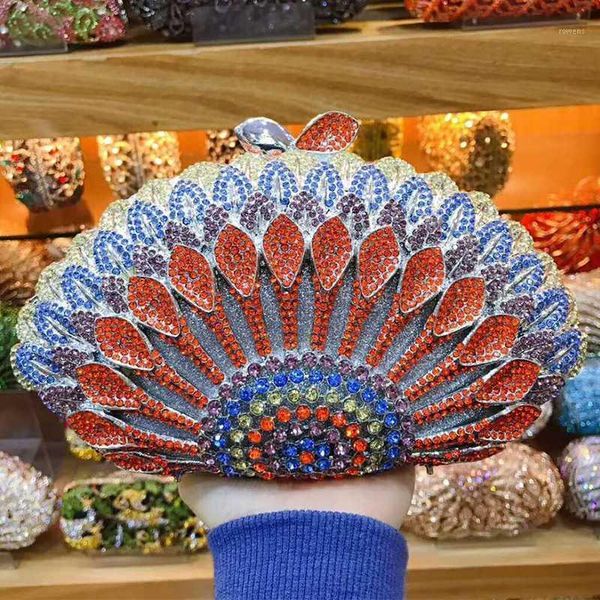 

2020 blue/red multicolored rhinestone crystal purse fashion shell shape women evening clutch handbags lady gemstone diamond bags1