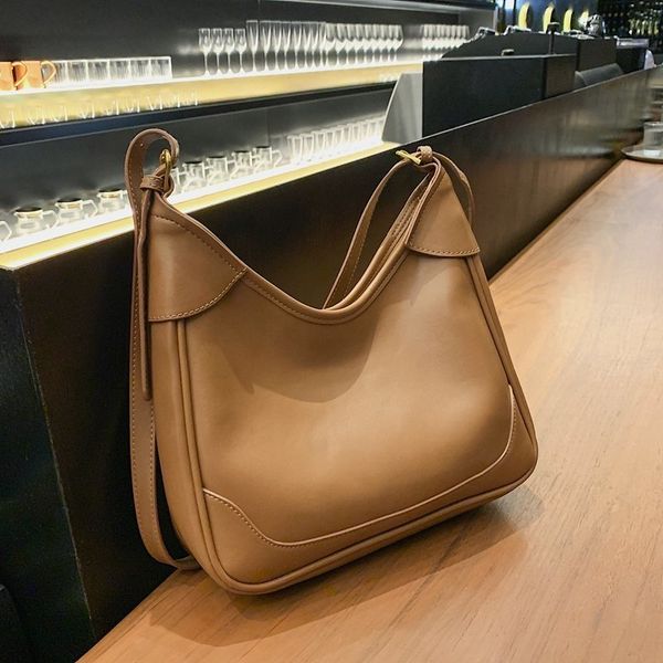 

women bag oil wax women's leather handbags luxury lady hand bags with purse pocket women messenger bag big tote sac bols