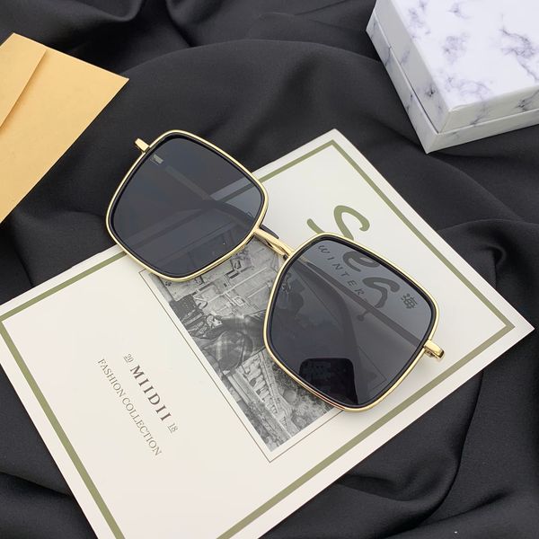 

2019 female net, red frame, tiktok, sunglasses, ins harajuku, korean version, beach glasses, White;black