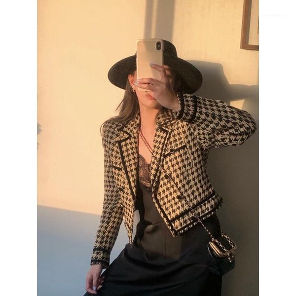 

10.20 wool woven houndstooth plaid short outerwear women vintage fashion metal diamonds button blazer coat autumn winter new1, White;black